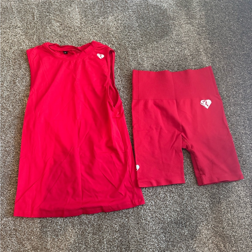 Women’s Best Red Sleeveless Top and Shorts Set